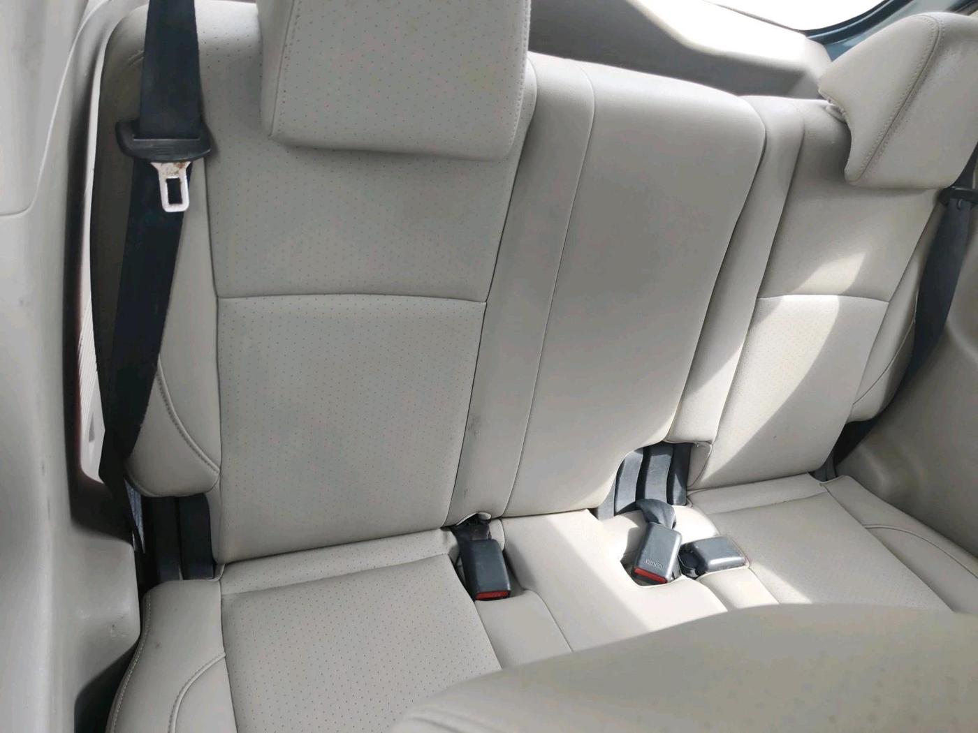 2018 Mahindra MARAZZO M6 7 STR, Diesel, Manual, 88,138 km, interior