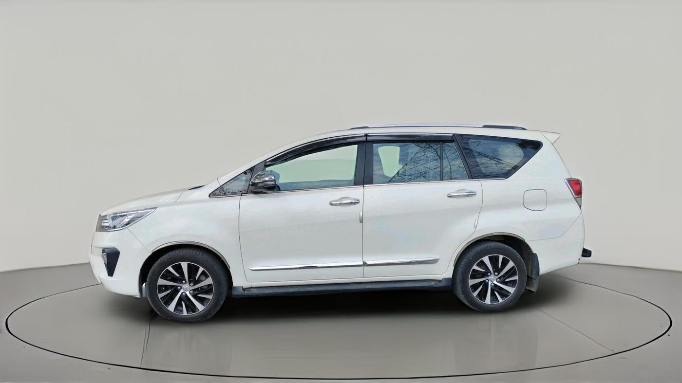 2021 Toyota Innova Crysta 2.4 ZX AT 7 STR, Diesel, Automatic, 1,49,020 km, exterior