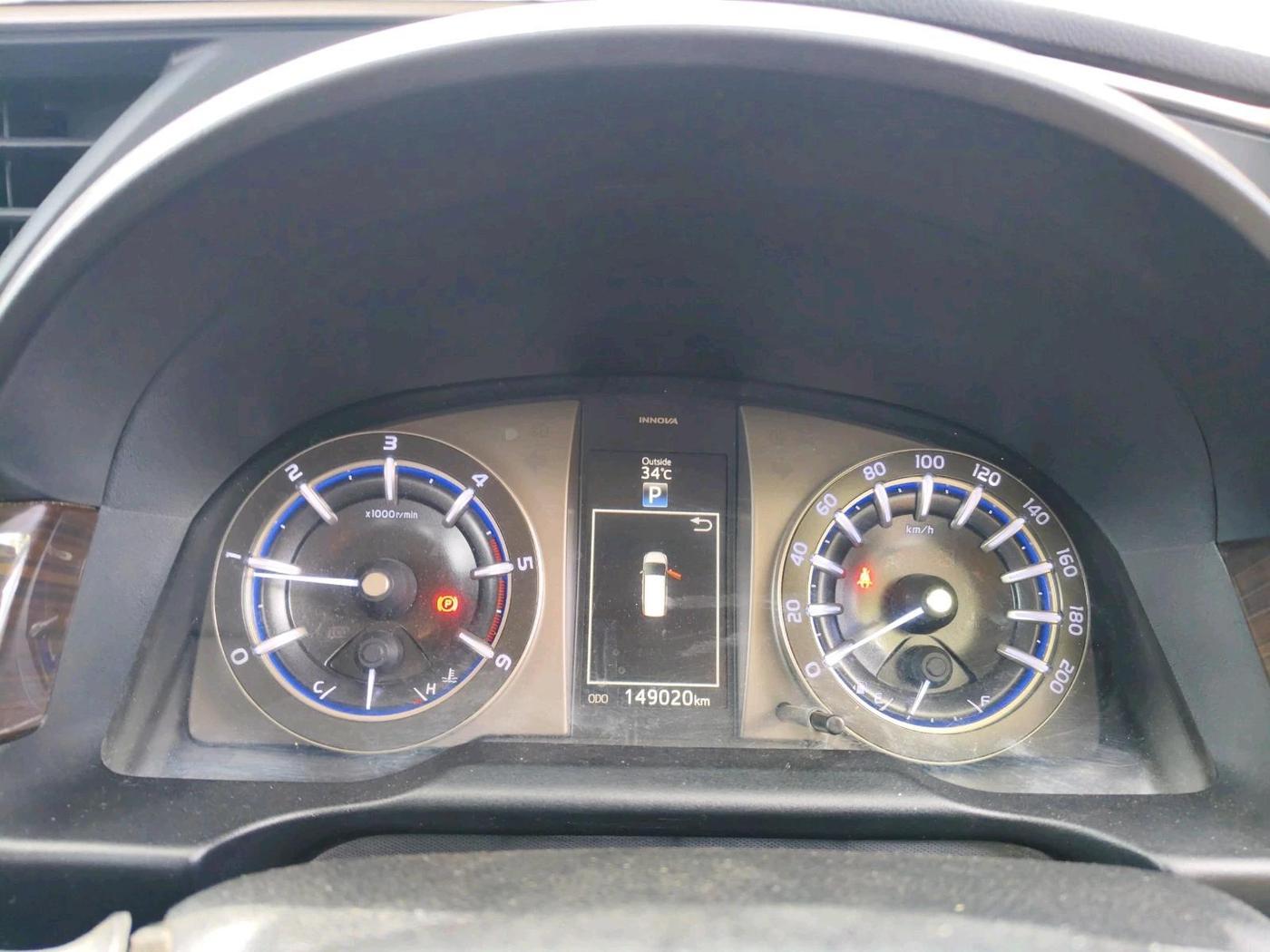 2021 Toyota Innova Crysta 2.4 ZX AT 7 STR, Diesel, Automatic, 1,49,020 km, interior