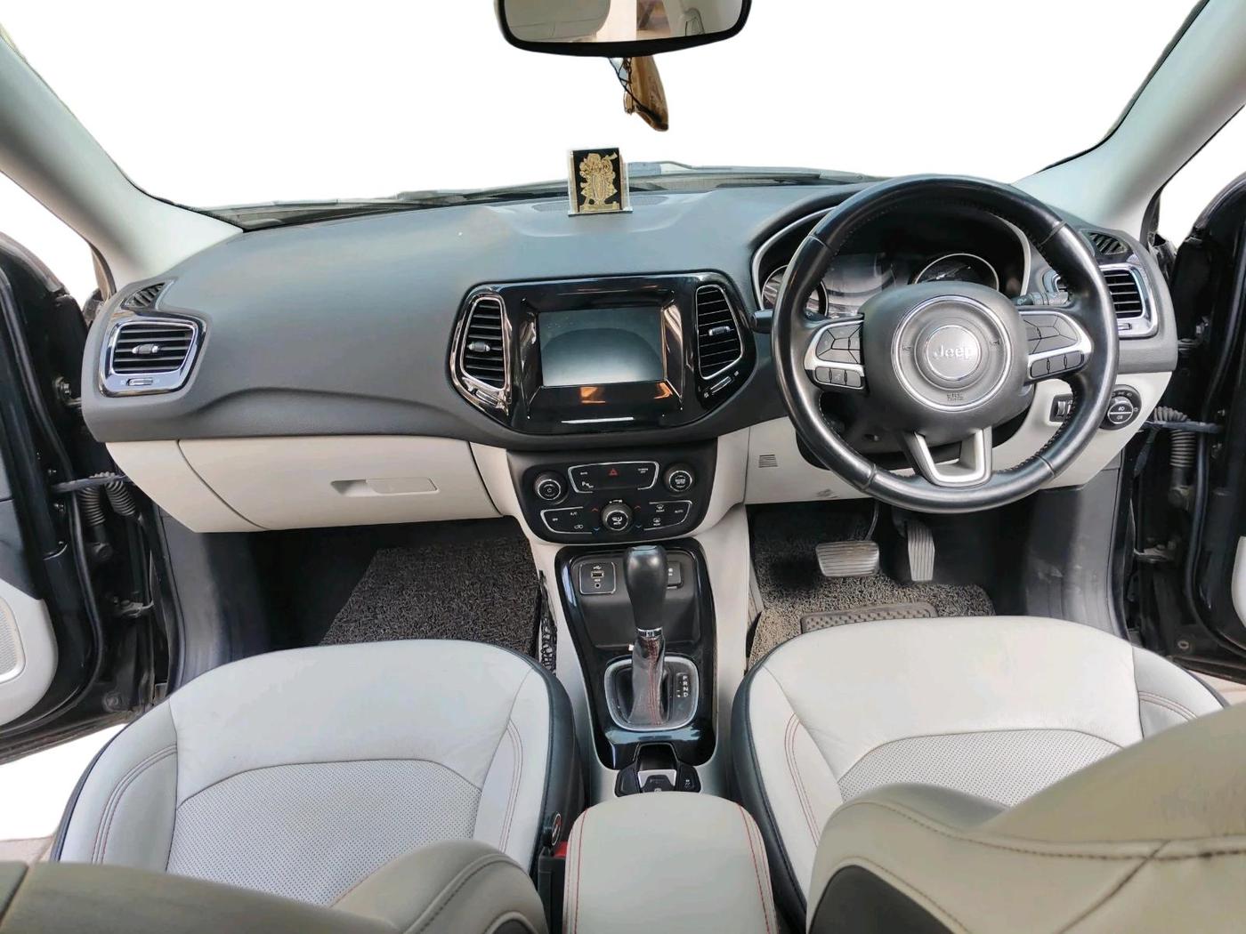 2018 Jeep Compass LIMITED 1.4 PETROL AT, Petrol, Automatic, 1,66,341 km, interior