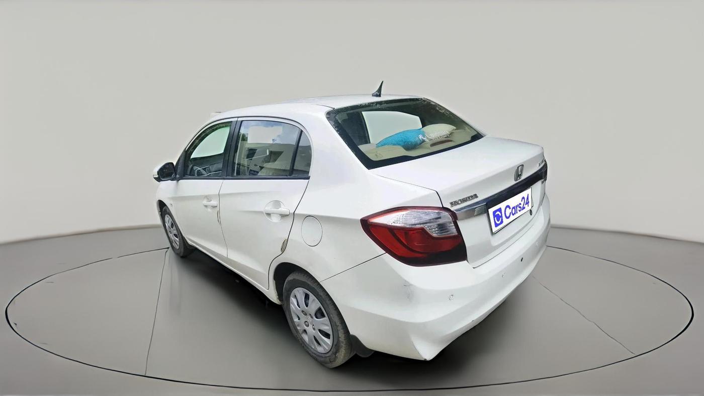 2016 Honda Amaze 1.2L I-VTEC S, CNG, Manual, 1,03,296 km, exterior