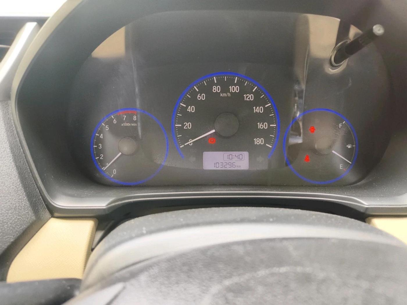 2016 Honda Amaze 1.2L I-VTEC S, CNG, Manual, 1,03,296 km, interior