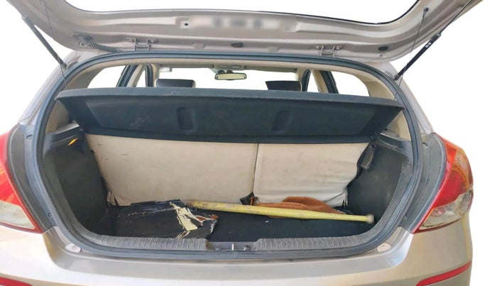 2013 Hyundai i20 SPORTZ 1.2, Petrol, Manual, 1,01,210 km, exterior