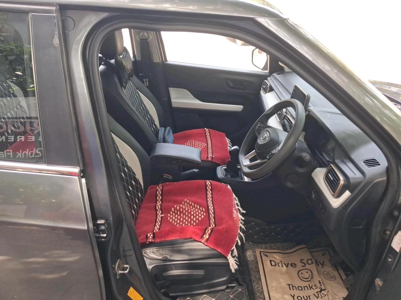 2022 Tata PUNCH ACCOMPLISHED MT, Petrol, Manual, 61,187 km, interior
