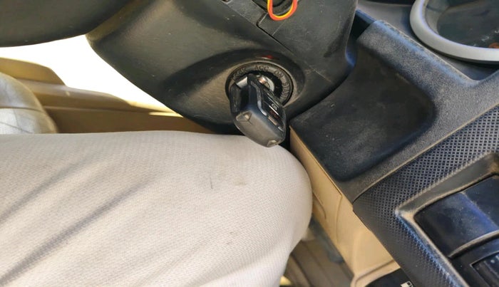 2011 Ford Endeavour 3.0L 4X4 AT, Diesel, Automatic, 1,98,005 km, interior