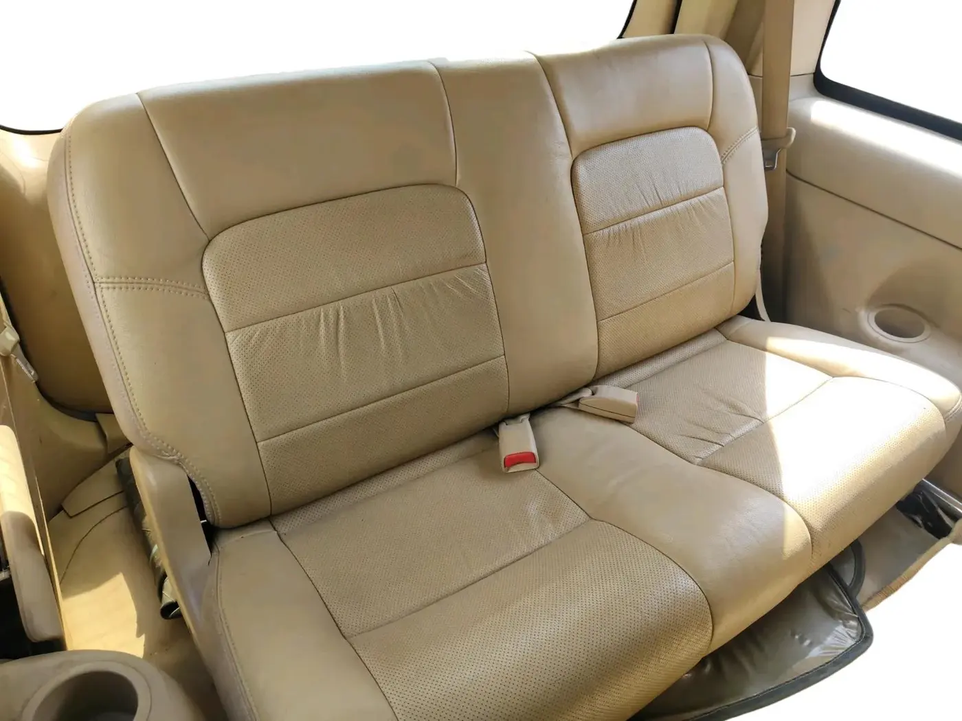 2011 Ford Endeavour 3.0L 4X4 AT, Diesel, Automatic, 1,98,500 km, interior