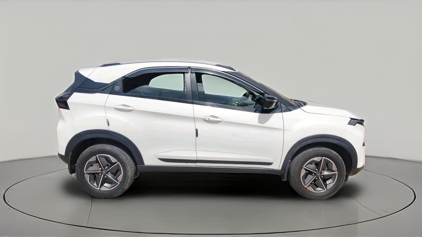 2023 Tata NEXON CREATIVE+ SUNROOF AMT 1.2 PETROL, Petrol, Automatic, 48,067 km, exterior