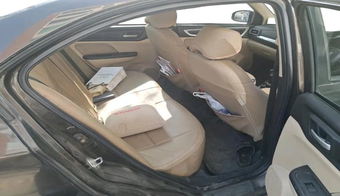 2022 Honda Amaze 1.2L I-VTEC VX, Petrol, Manual, 51,792 km, interior