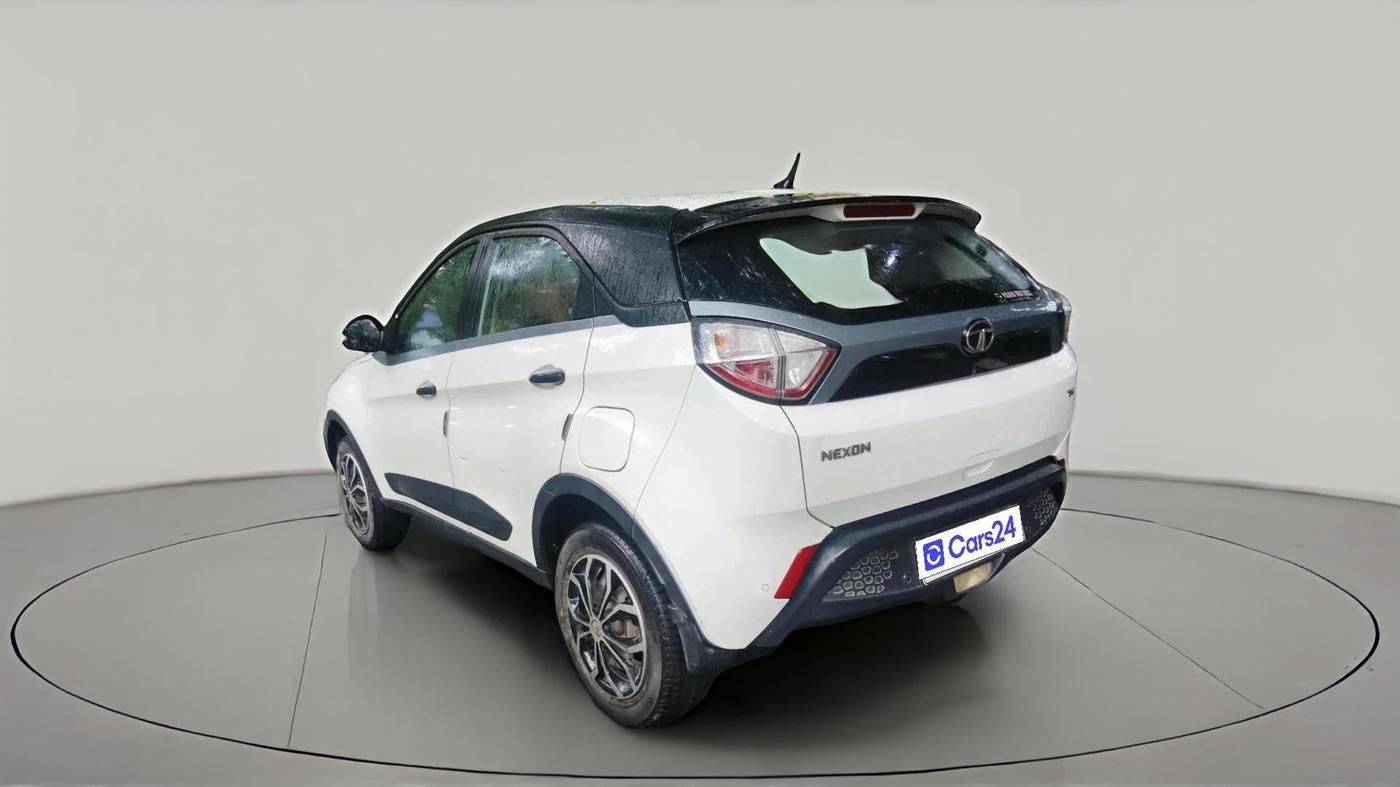 2018 Tata NEXON XM PETROL, Petrol, Manual, 70,856 km, exterior