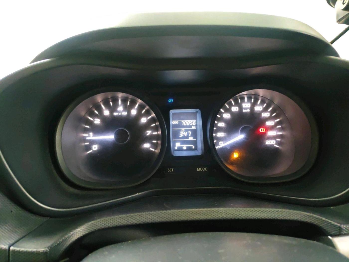2018 Tata NEXON XM PETROL, Petrol, Manual, 70,856 km, interior