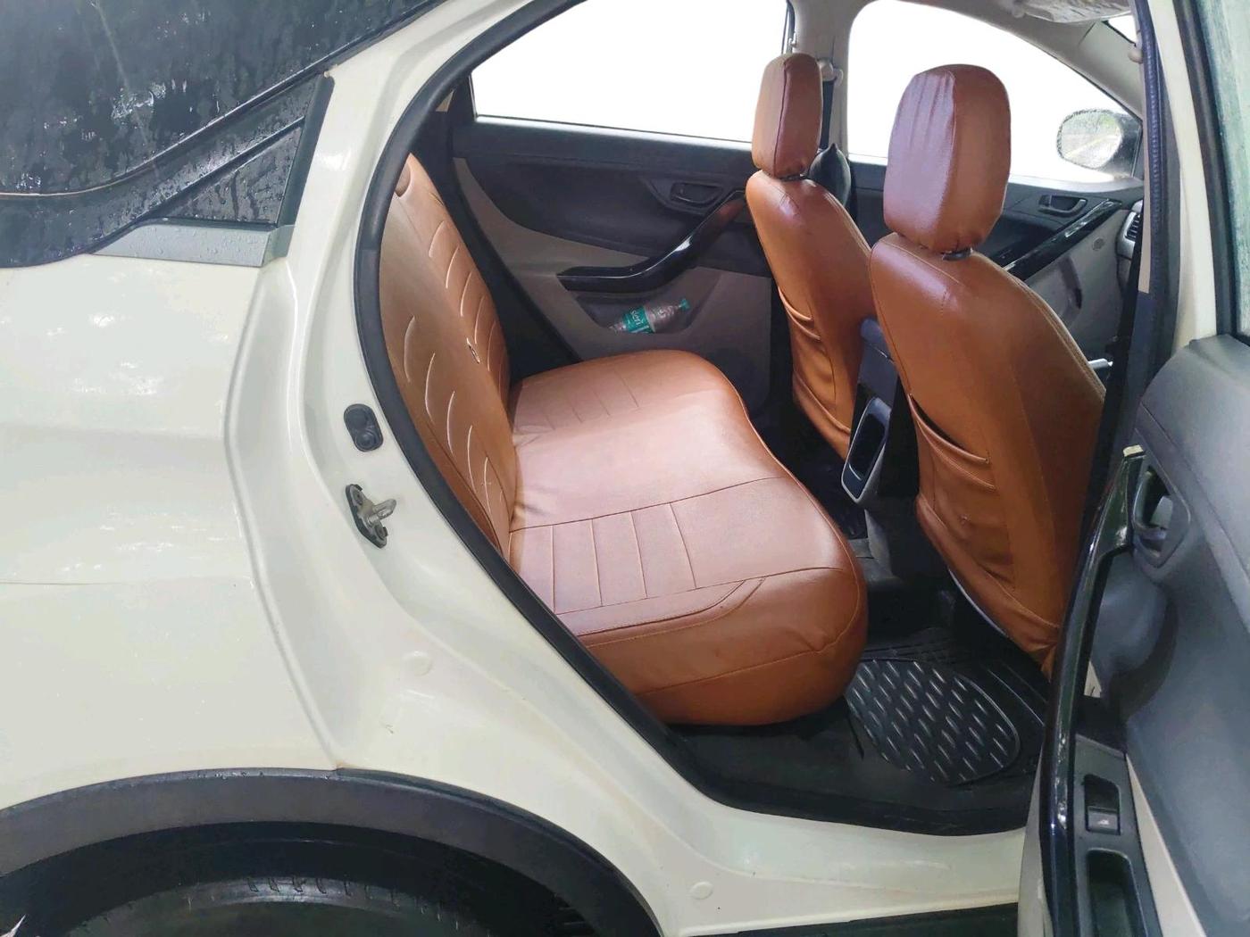 2018 Tata NEXON XM PETROL, Petrol, Manual, 70,856 km, interior