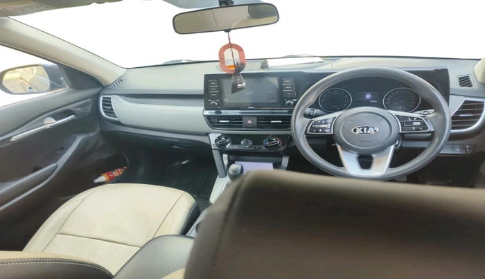 2020 KIA SELTOS HTK 1.5 PETROL, CNG, Manual, 83,708 km, interior