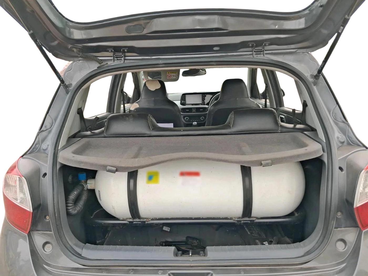 2022 Hyundai GRAND I10 NIOS SPORTZ 1.2 KAPPA VTVT CNG, CNG, Manual, 1,65,686 km, exterior