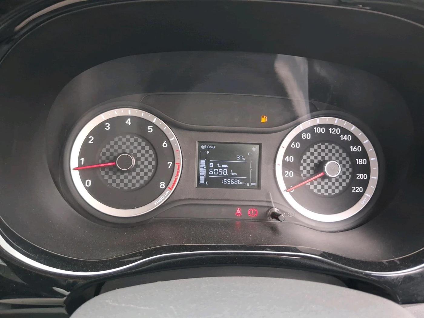 2022 Hyundai GRAND I10 NIOS SPORTZ 1.2 KAPPA VTVT CNG, CNG, Manual, 1,65,686 km, interior