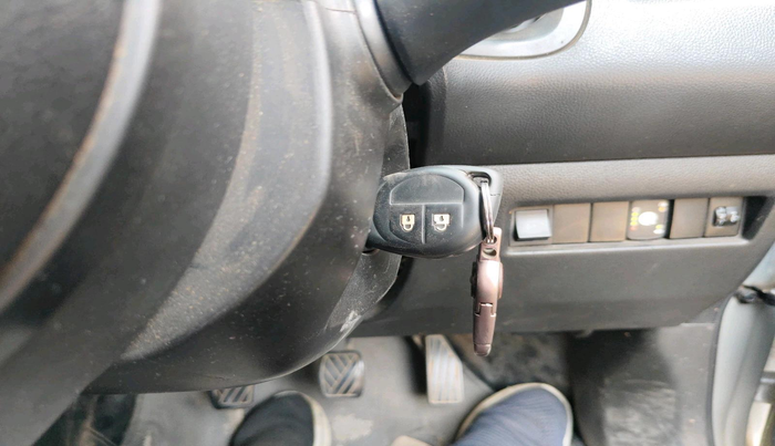 2020 Maruti Swift VXI, CNG, Manual, 1,48,736 km, interior