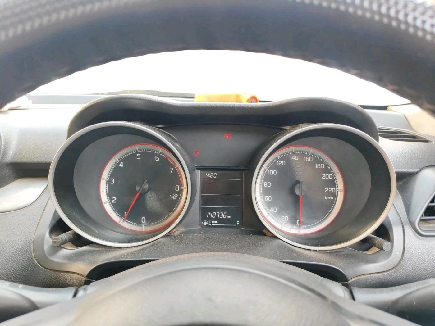2020 Maruti Swift VXI, CNG, Manual, 1,48,736 km, interior