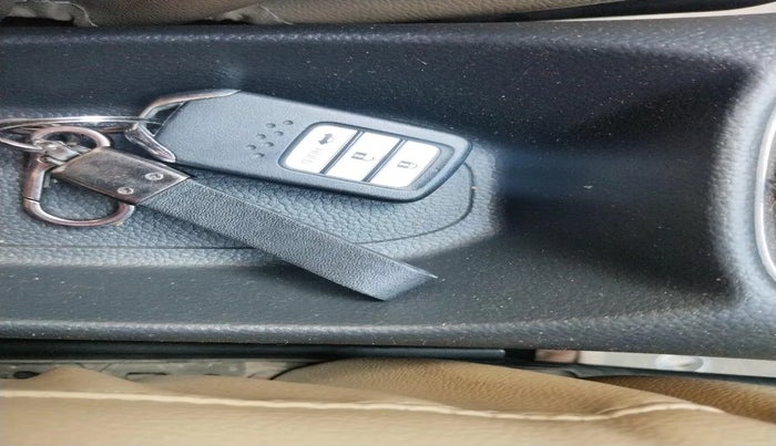 2023 Honda Amaze 1.2L I-VTEC VX, Petrol, Manual, 64,139 km, interior