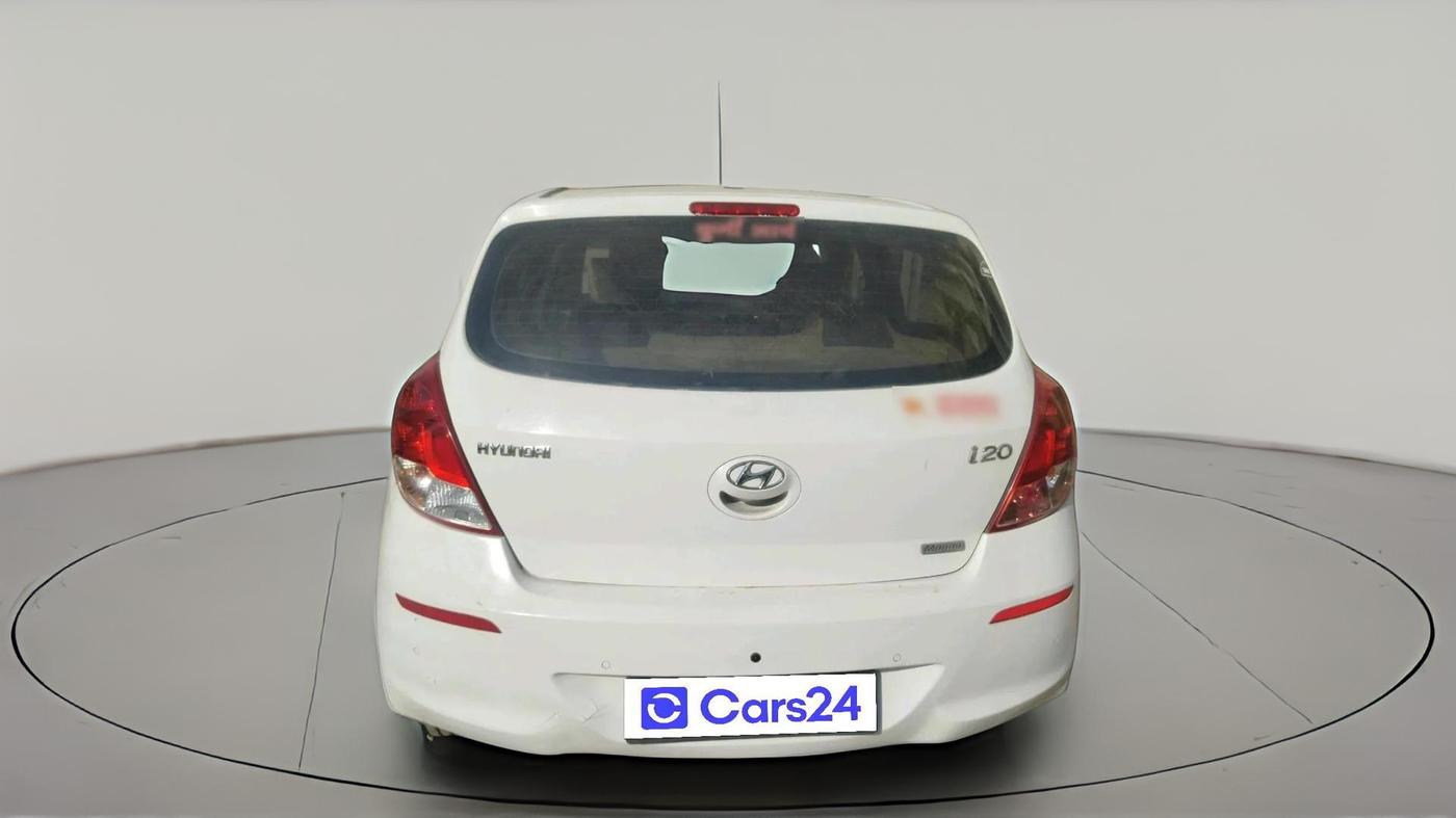 2013 Hyundai i20 MAGNA (O) 1.2, CNG, Manual, 1,89,224 km, exterior