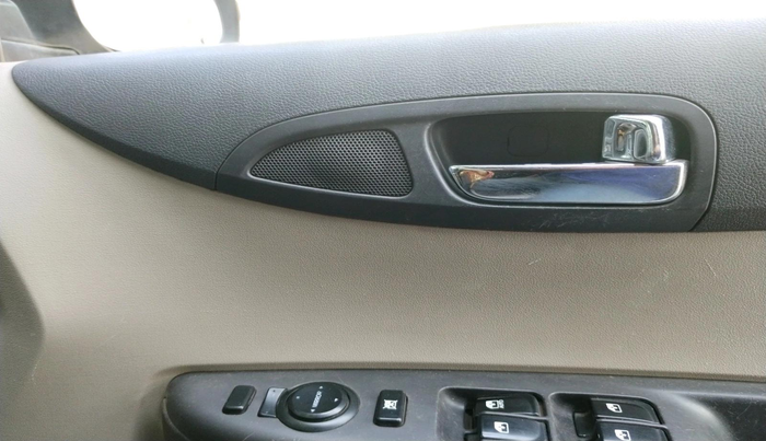 2013 Hyundai i20 MAGNA (O) 1.2, CNG, Manual, 1,89,224 km, interior