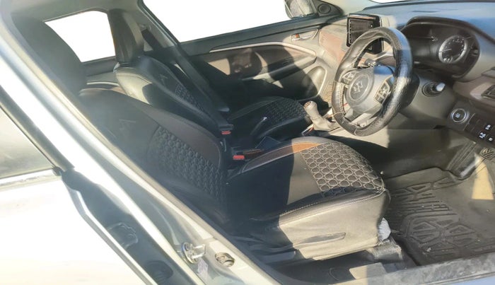 2024 Maruti BREZZA ZXI S-CNG, CNG, Manual, 58,757 km, interior