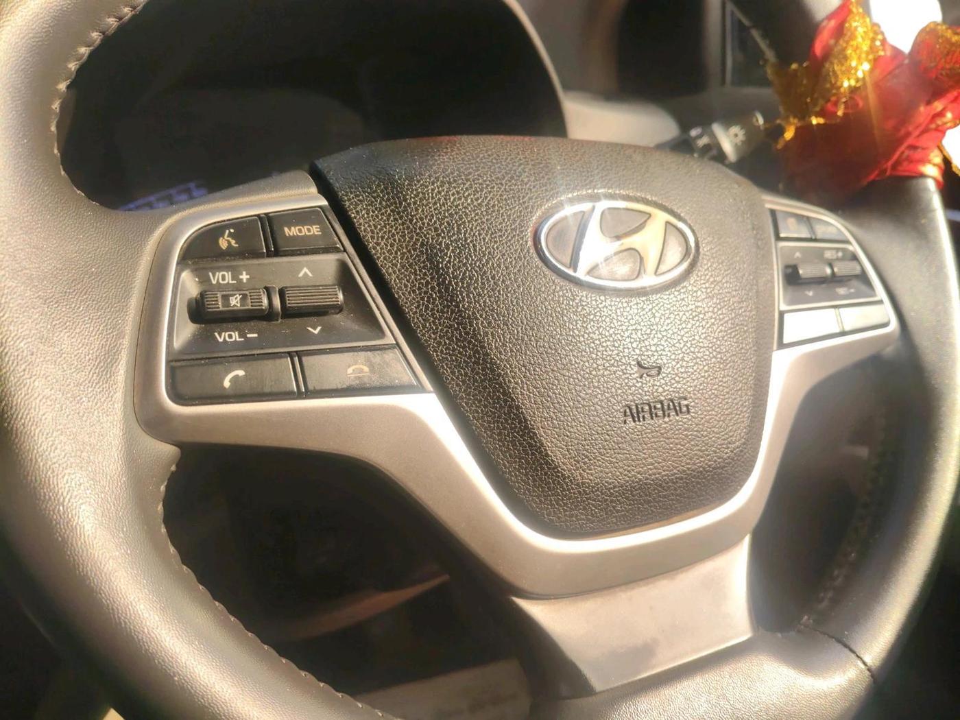 2020 Hyundai Verna SX 1.5 VTVT, Petrol, Manual, 62,100 km, interior