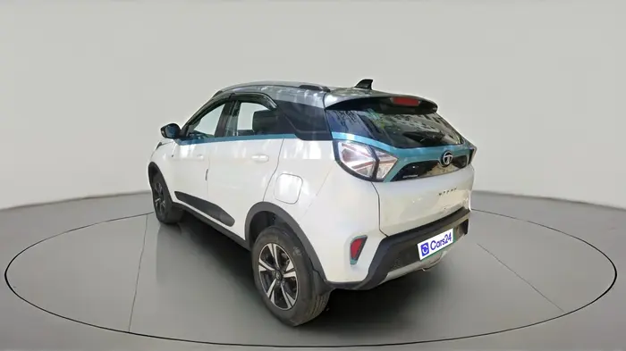 2022 Tata NEXON EV XZ PLUS, Electric, Automatic, 76,938 km, exterior