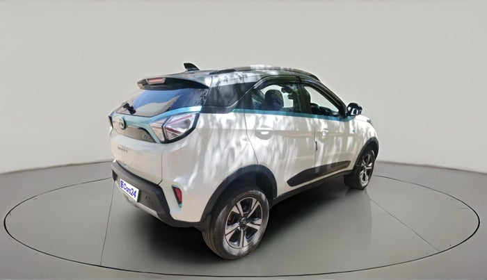 2022 Tata NEXON EV XZ PLUS, Electric, Automatic, 76,938 km, exterior