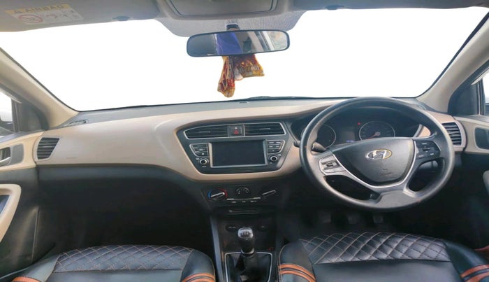 2020 Hyundai Elite i20 SPORTZ PLUS 1.2, Petrol, Manual, 1,38,796 km, interior