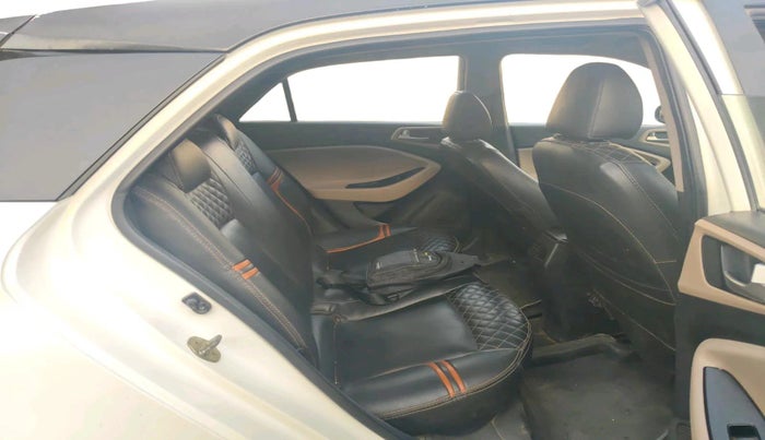 2020 Hyundai Elite i20 SPORTZ PLUS 1.2, Petrol, Manual, 1,38,796 km, interior