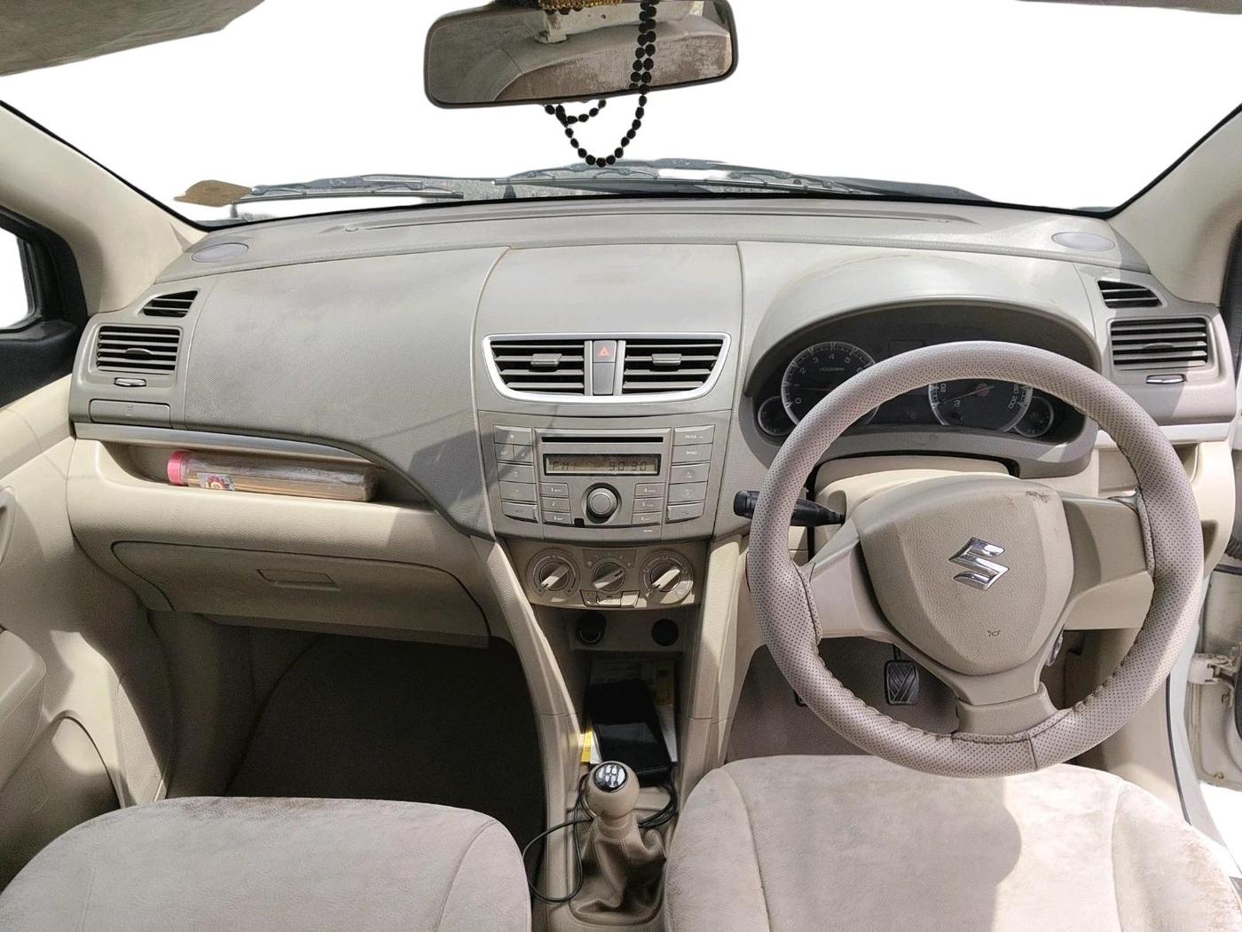 2013 Maruti Ertiga VXI, CNG, Manual, 1,03,817 km, interior