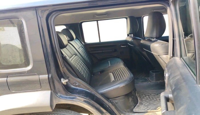 2023 Maruti JIMNY ALPHA ALL GRIP PRO AT, CNG, Automatic, 22,041 km, interior