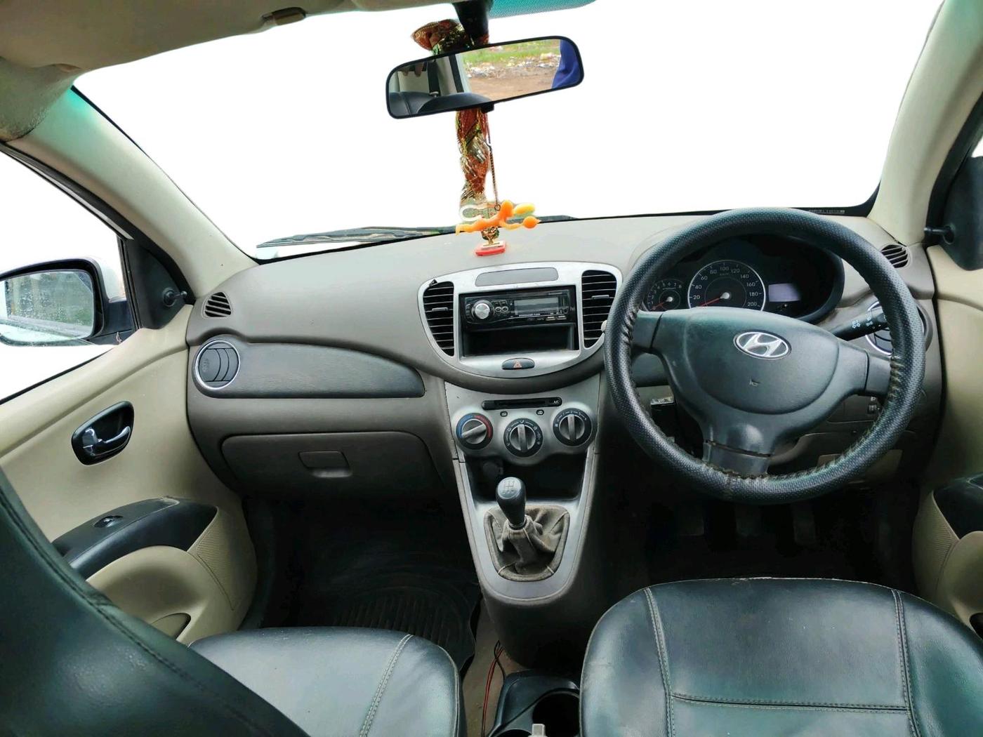 2011 Hyundai i10 MAGNA 1.1, CNG, Manual, 90,476 km, interior