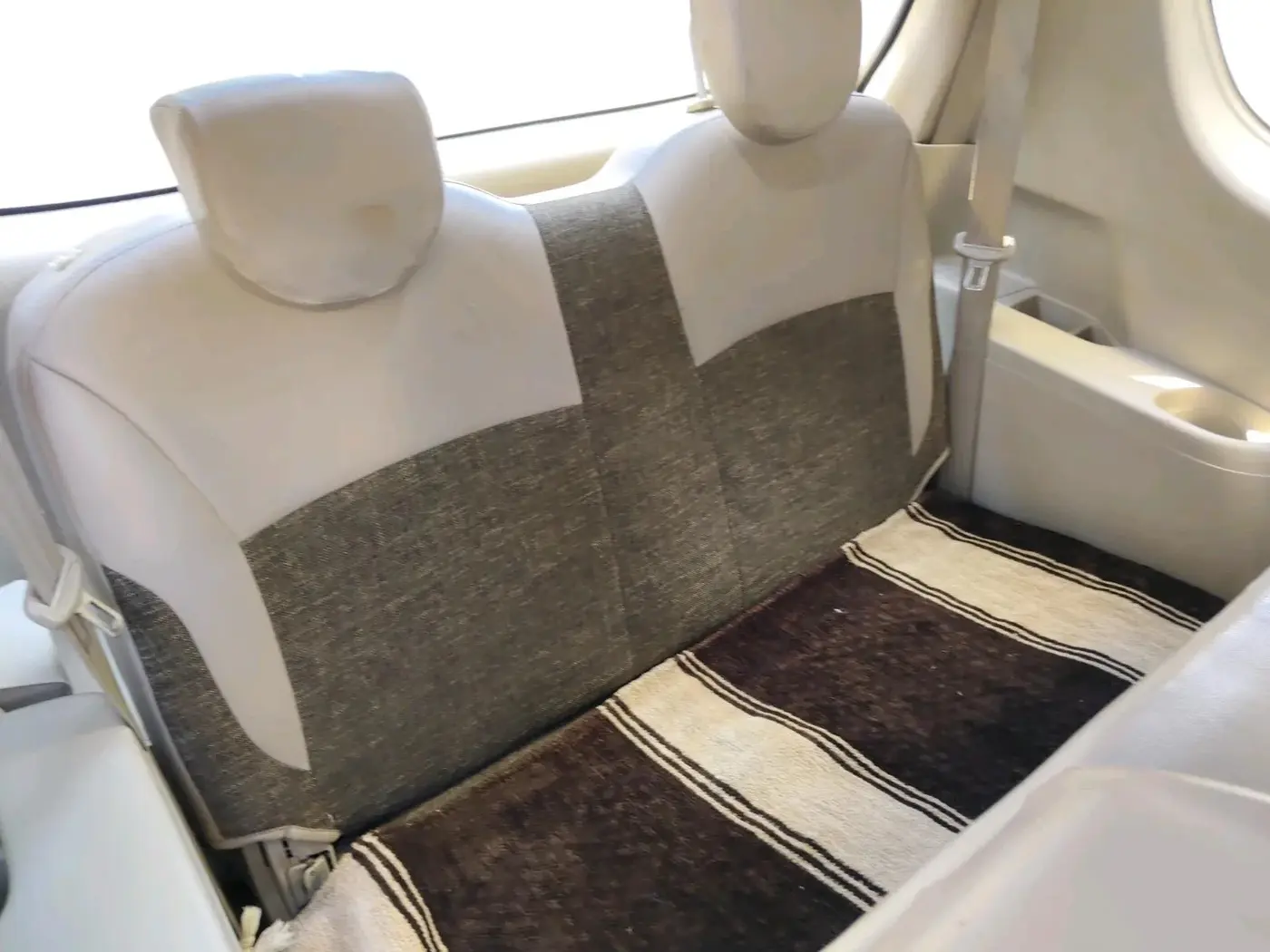 2015 Maruti Ertiga VXI, CNG, Manual, 1,02,109 km, interior
