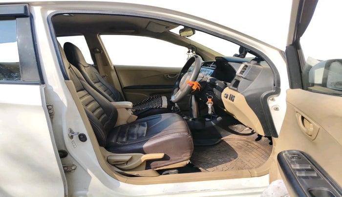 2016 Honda Amaze 1.2L I-VTEC S, CNG, Manual, 99,124 km, interior