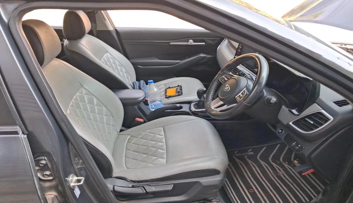 2019 KIA SELTOS HTK PLUS 1.5, Petrol, Manual, 13,140 km, interior