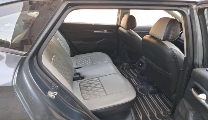 2019 KIA SELTOS HTK PLUS 1.5, Petrol, Manual, 13,140 km, interior