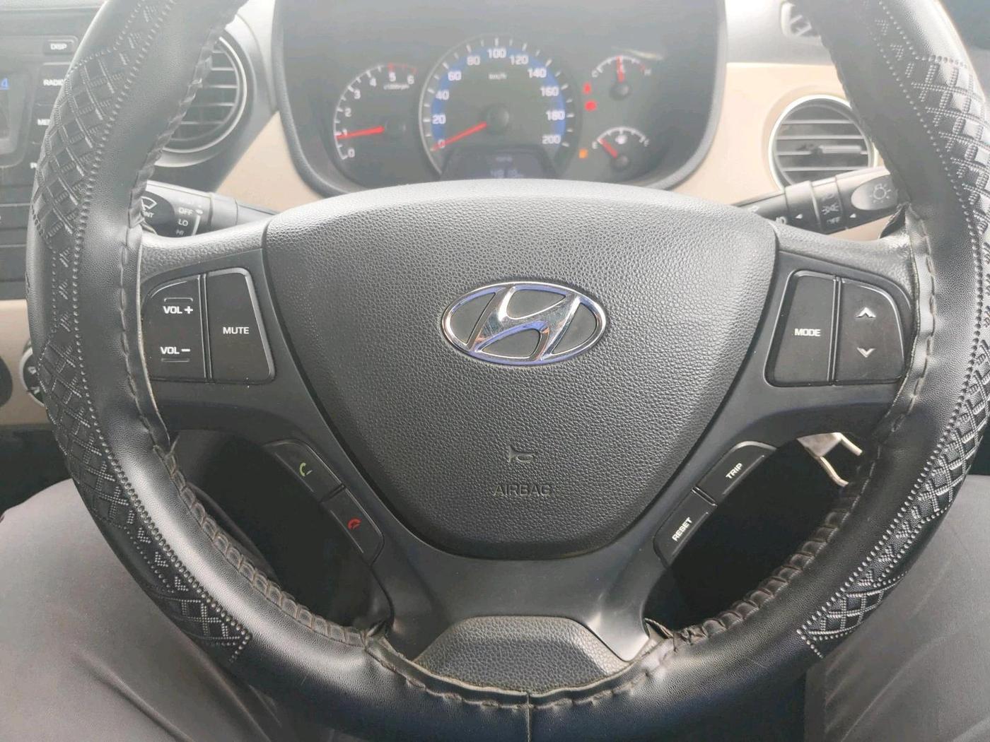 2018 Hyundai Xcent E+ 1.2 CRDI, Diesel, Manual, 1,12,987 km, interior