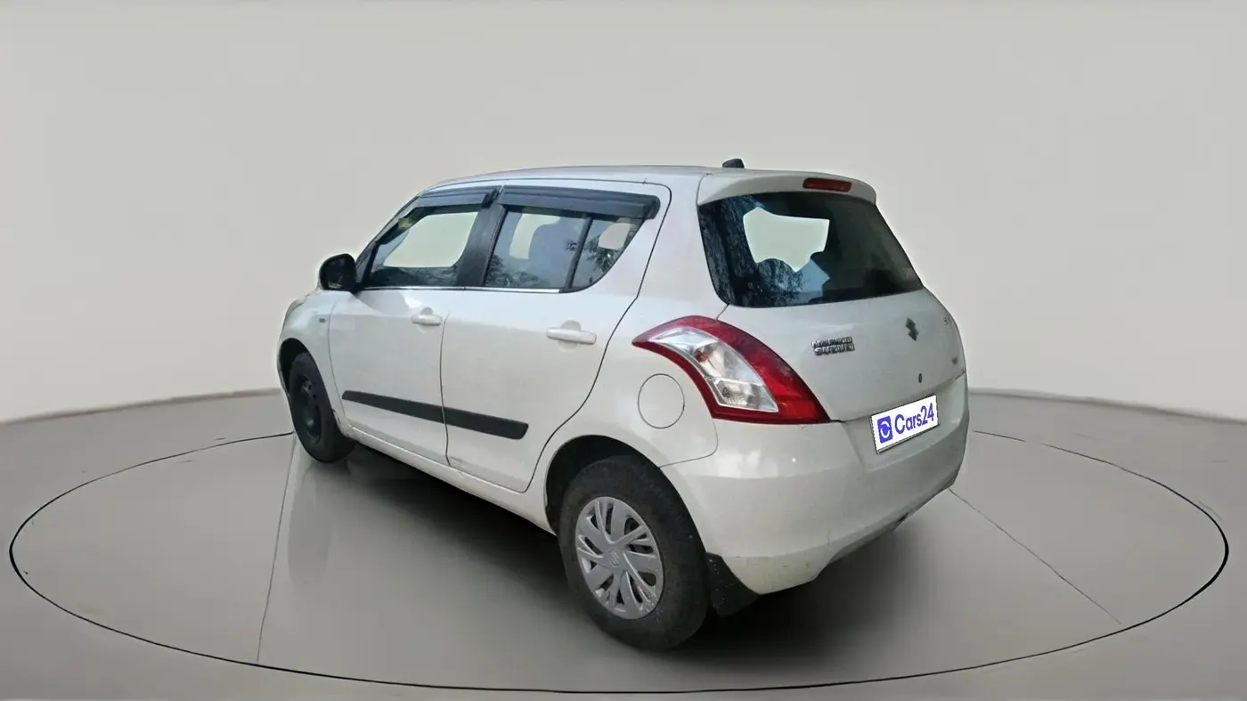 2017 Maruti Swift VXI O, Petrol, Manual, 1,05,303 km, exterior