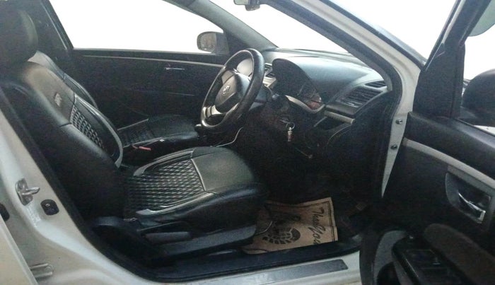 2017 Maruti Swift VXI O, Petrol, Manual, 1,05,303 km, interior