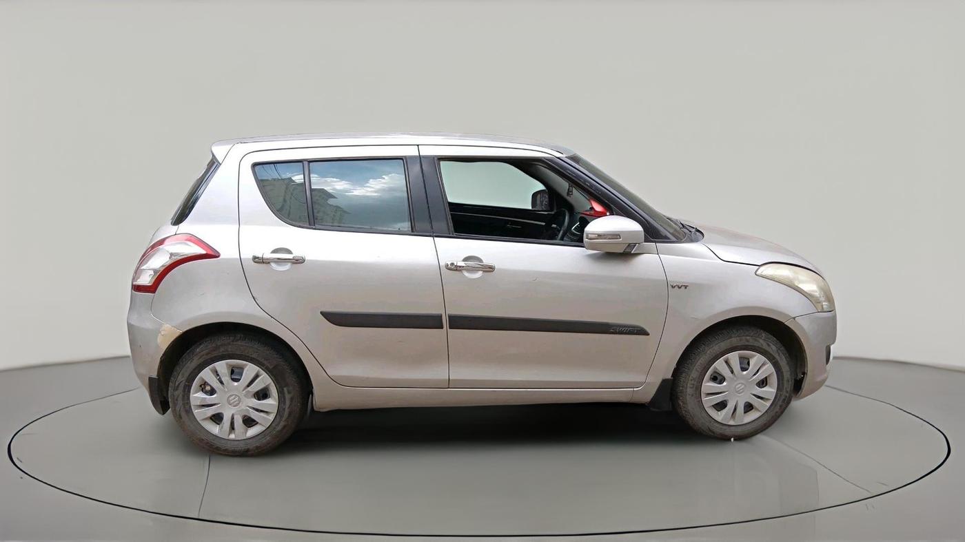 2012 Maruti Swift VXI, CNG, Manual, 1,00,904 km, exterior