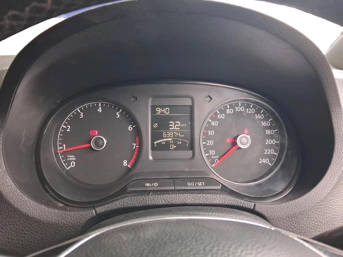 2019 Volkswagen Polo HIGHLINE PLUS 1.0 16 ALLOY, Petrol, Manual, 63,974 km, interior