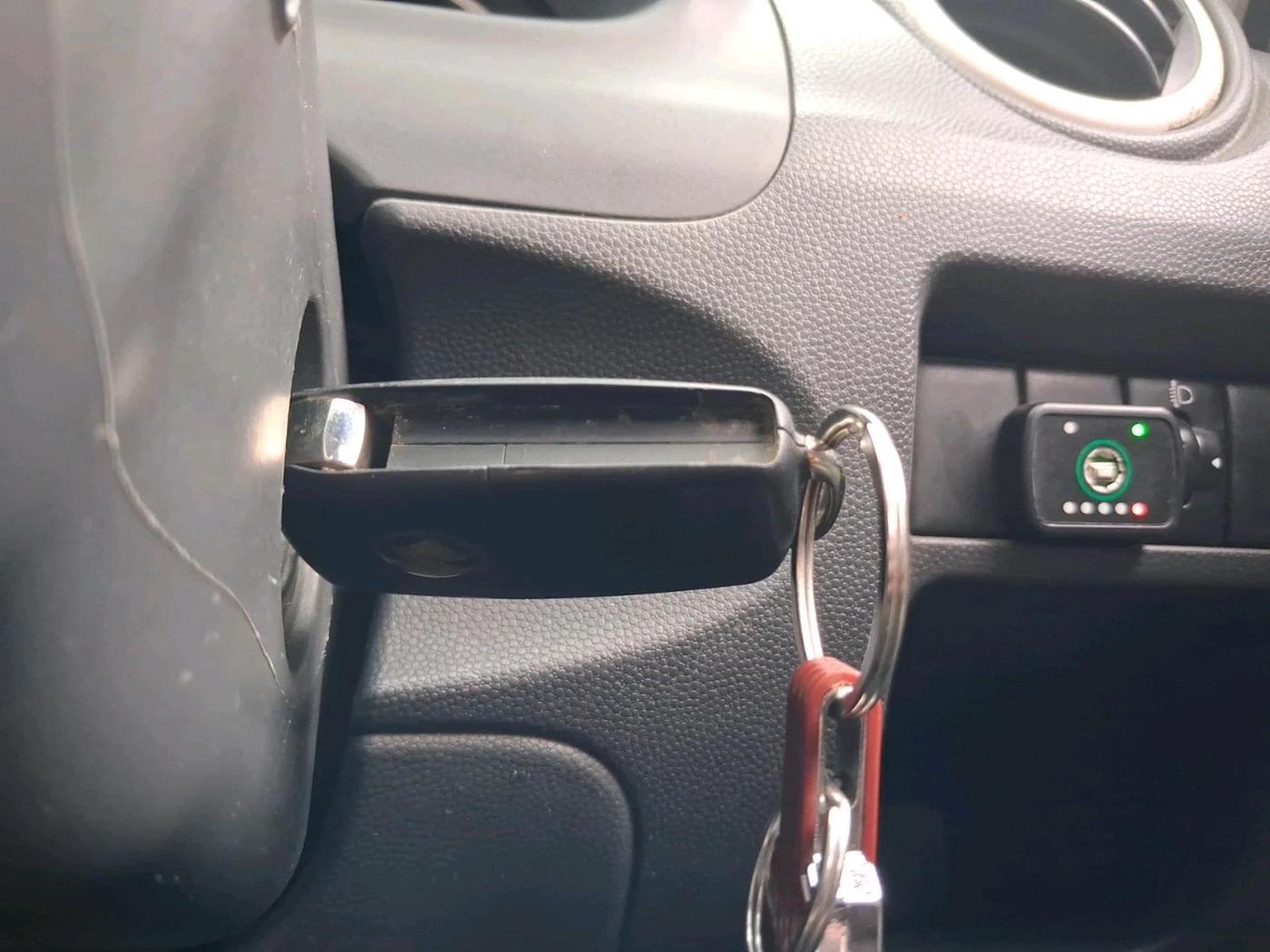 2017 Maruti Alto 800 LXI, CNG, Manual, 79,029 km, interior