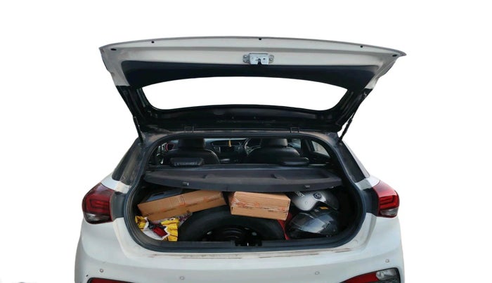 2018 Hyundai Elite i20 ASTA 1.2 DUAL TONE, CNG, Manual, 1,21,042 km, exterior