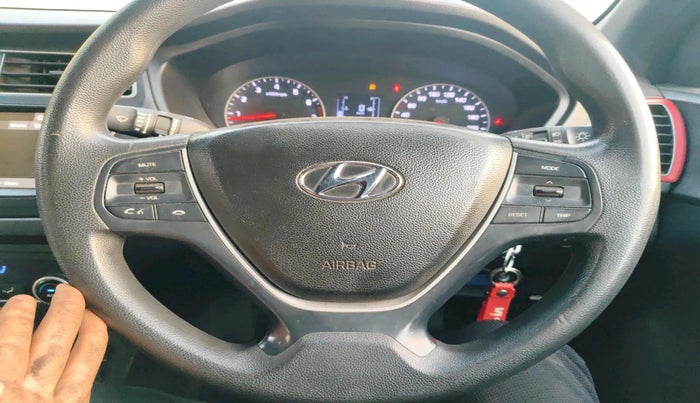 2018 Hyundai Elite i20 ASTA 1.2 DUAL TONE, CNG, Manual, 1,21,042 km, interior