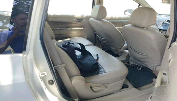 2014 Maruti Ertiga VDI, Diesel, Manual, 1,54,541 km, interior