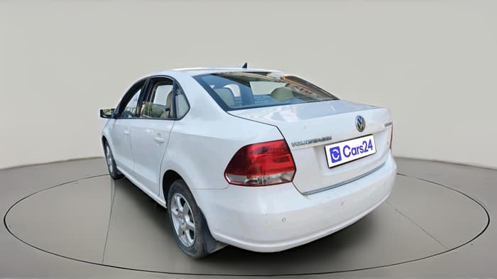 2013 Volkswagen Vento HIGHLINE DIESEL 1.6, Diesel, Manual, 85,864 km, exterior