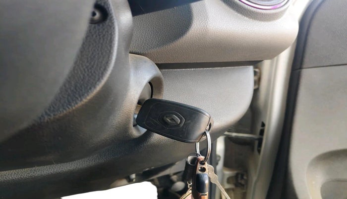 2018 Renault Kwid RXT 0.8, CNG, Manual, 1,30,448 km, interior