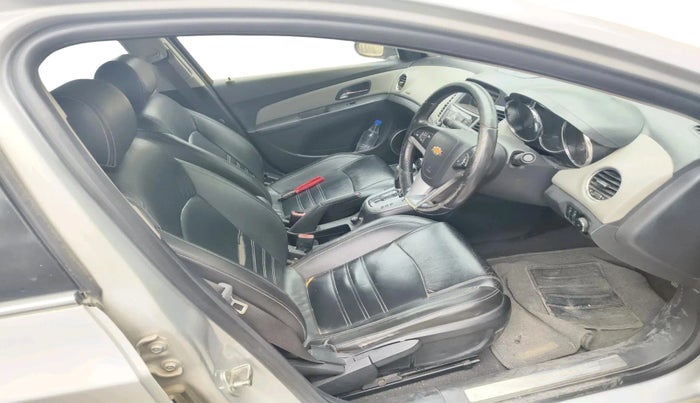 2012 Chevrolet Cruze LTZ AT, Diesel, Automatic, 1,05,002 km, interior