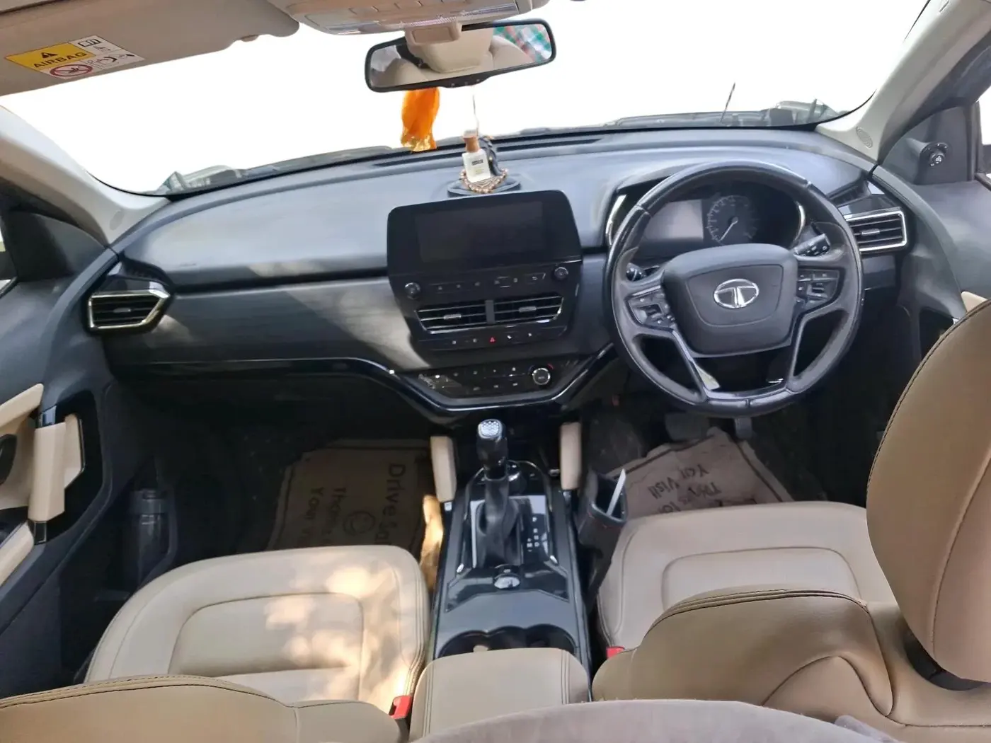 2021 Tata Safari XZA PLUS, Diesel, Automatic, 1,04,394 km, interior