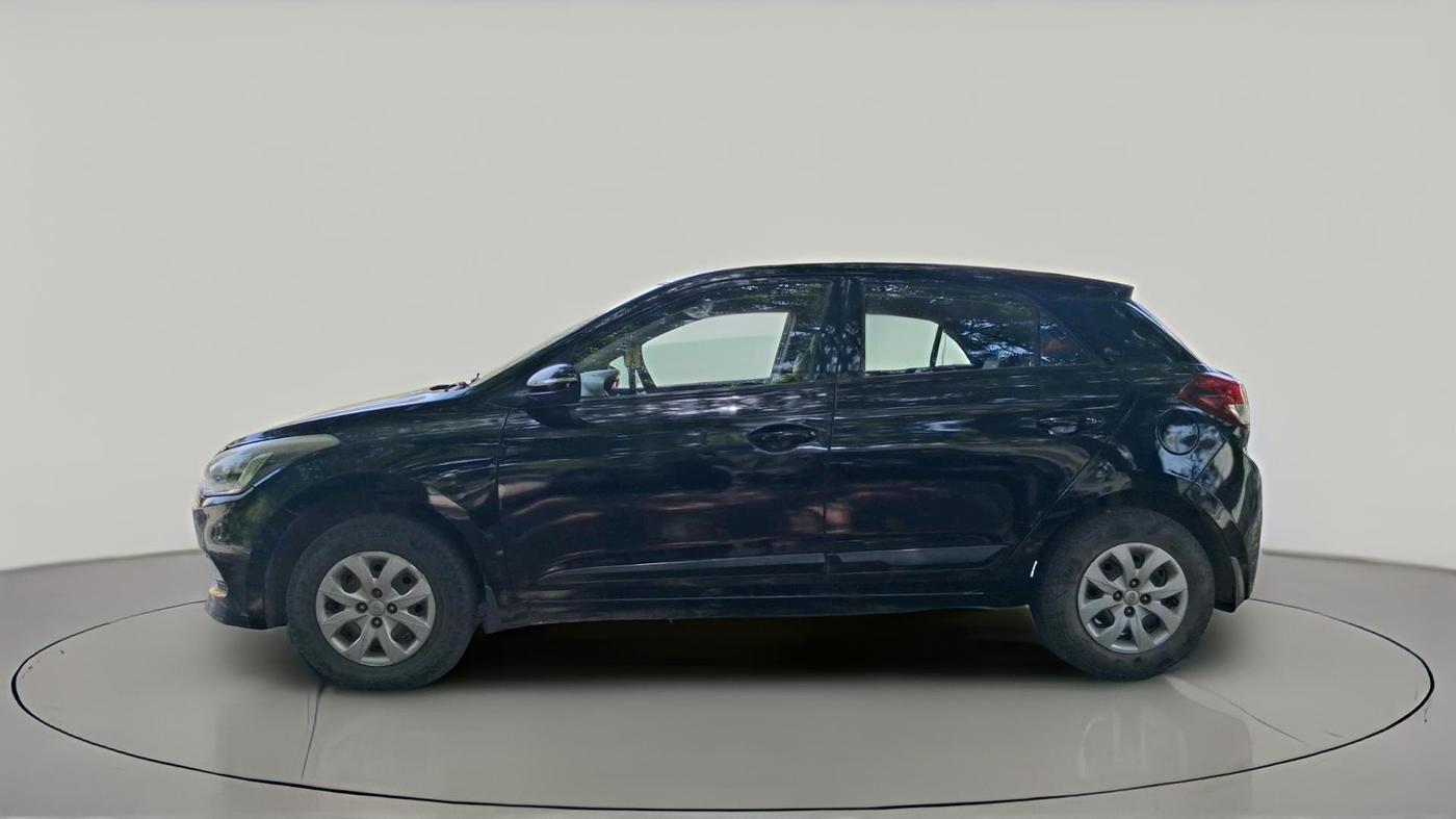 2017 Hyundai Elite i20 SPORTZ 1.4 CRDI, Diesel, Manual, 1,12,986 km, exterior